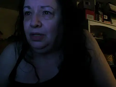 Snapshot of shadowdashlyla chatting on July 2026 05:44:01 AM shadowdashlyla online show from July 2026 05:44:01 AM