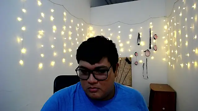 winniepoohEli online show from July 2026 06:14:02 PM