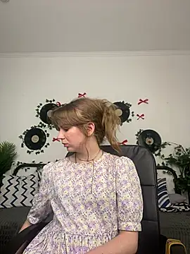AngelChic888 online show from July 2026 09:13:01 AM