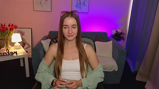 IrisBloomm online show from July 2026 12:31:01 PM