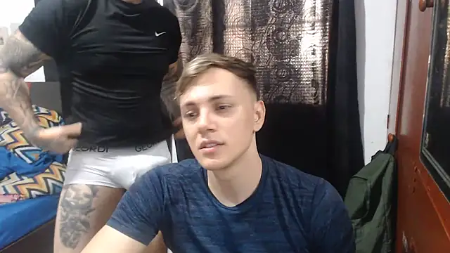 Snapshot of kike_energy chatting on July 2026 10:03:02 PM kike energy online show from July 2026 10:03:02 PM