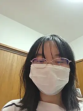Snapshot of momonga_ichigo chatting on July 2026 11:13:01 AM momonga ichigo online show from July 2026 11:13:01 AM