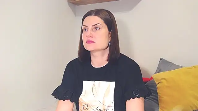 alisenties online show from February 2025 03:35:01 PM