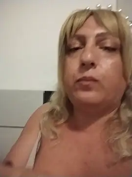 Estasicelestiale online show from August 2026 06:55:01 PM