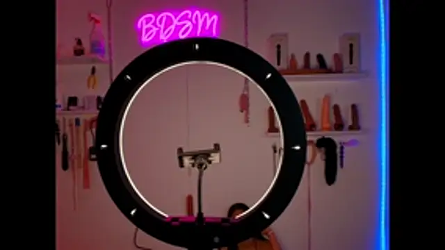 Snapshot of MissVicky_SlaveLiah_BDSM chatting on July 2026 11:38:02 AM MissVicky SlaveLiah BDSM online show from July 2026 11:38:02 AM
