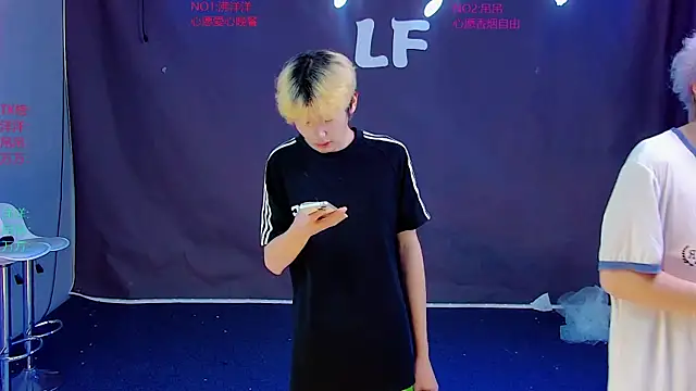 LF-boy online show from July 2026 03:50:01 PM