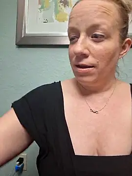 XxMs StarzxX online show from February 2025 06:34:01 AM