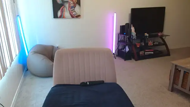 XxMs StarzxX online show from April 2026 12:50:02 PM