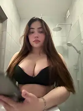Snapshot of Scarlet_BunnyXXX chatting on July 2026 11:19:01 PM Scarlet BunnyXXX online show from July 2026 11:19:01 PM