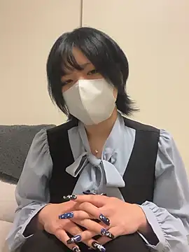 Snapshot of Minami_oO chatting on July 2026 11:30:02 AM Minami oO online show from July 2026 11:30:02 AM