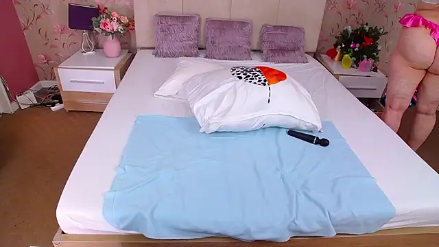 MatureMariah online show from December 2025 10:49:02 PM