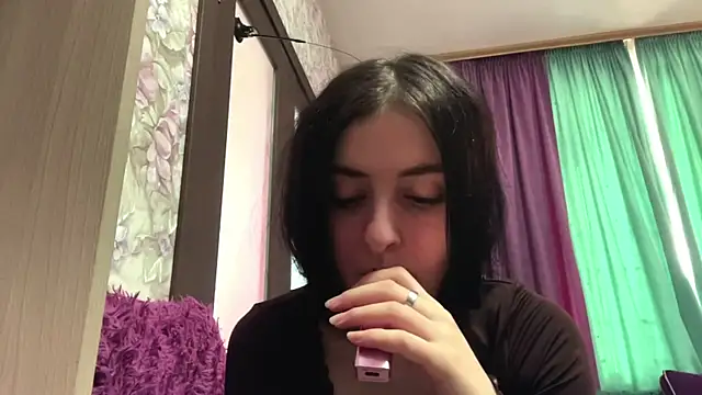 Snapshot of RochelleTrossbach chatting on July 2026 02:53:01 PM RochelleTrossbach online show from July 2026 02:53:01 PM
