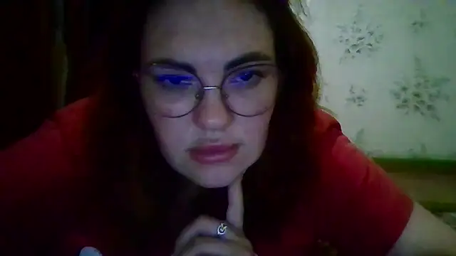 PolinaxxXl online show from July 2026 09:28:02 PM