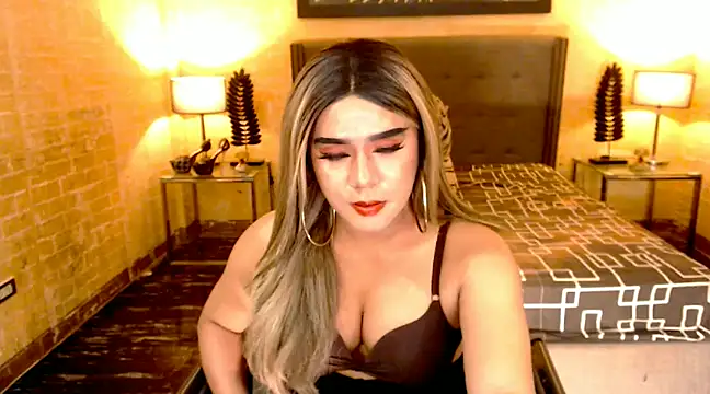 Snapshot of BigCumHuntersxx chatting on January 2025 01:37:02 AM BigCumHuntersxx online show from January 2025 01:37:02 AM