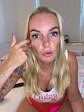 Missblondy39 online show from July 2026 05:05:01 AM