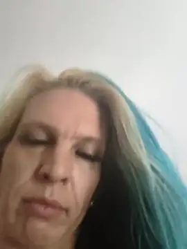 kisses4kaelie online show from July 2026 05:20:01 PM