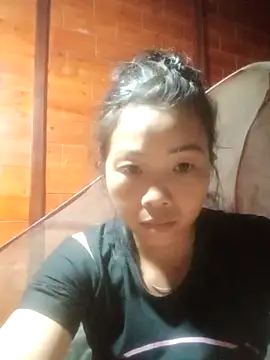 Snapshot of Thuy-tien- chatting on July 2026 02:24:01 PM Thuy-tien- online show from July 2026 02:24:01 PM