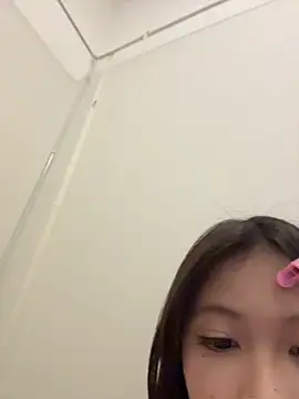 like-QQ online show from July 2026 02:05:01 PM