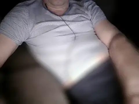 Snapshot of trebor600 chatting on February 2025 08:24:01 PM trebor600 online show from February 2025 08:24:01 PM