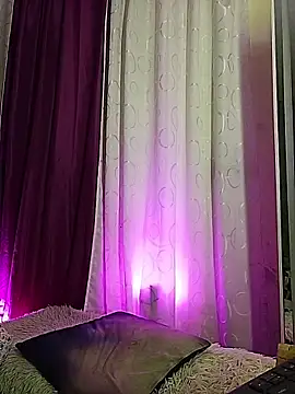 jessierocketx online show from March 2026 11:37:01 PM