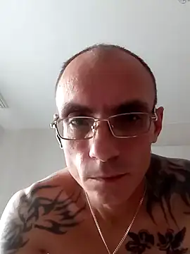 Snapshot of Andrei40030 chatting on August 2026 02:25:01 AM Andrei40030 online show from August 2026 02:25:01 AM