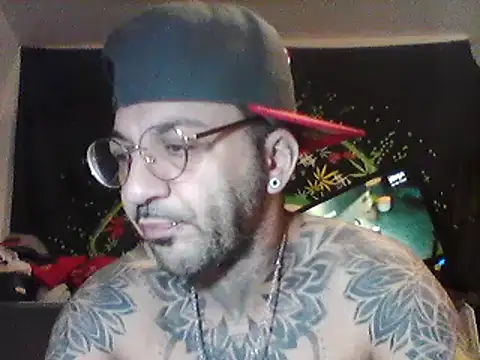 MagicStickBoy online show from May 2026 06:32:01 AM