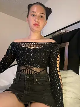 CalixtaLove online show from July 2026 03:47:02 AM