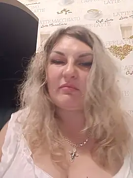 Snapshot of Olena19871 chatting on July 2026 07:21:01 PM Olena19871 online show from July 2026 07:21:01 PM