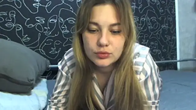 Snapshot of AliseXwex chatting on August 2026 10:35:01 PM AliseXwex online show from August 2026 10:35:01 PM