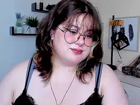 OpheliaLush online show from August 2026 07:51:01 AM