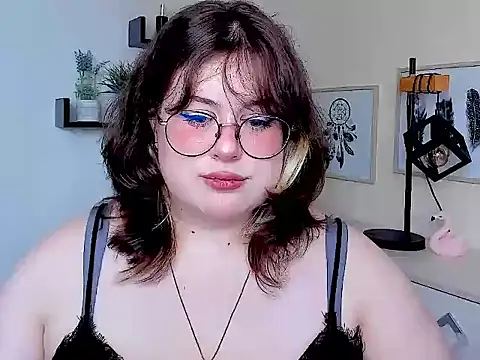 OpheliaLush online show from August 2026 09:15:02 AM