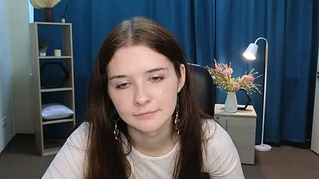 Snapshot of KatelynnGilson chatting on August 2026 04:01:02 AM KatelynnGilson online show from August 2026 04:01:02 AM