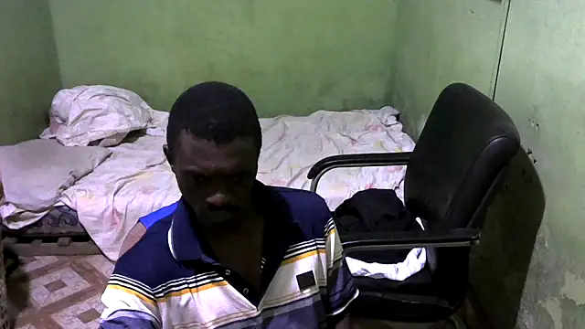 Snapshot of blakkvirus chatting on September 2025 01:38:02 AM blakkvirus online show from September 2025 01:38:02 AM