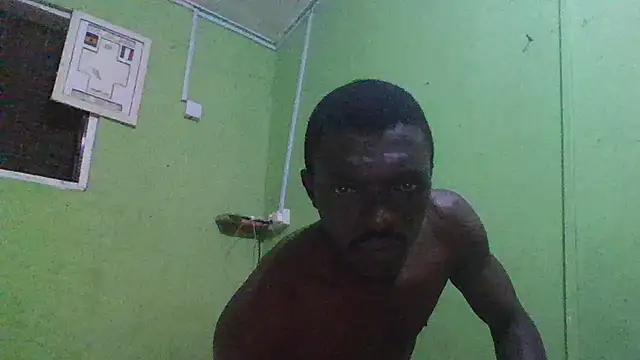 Snapshot of blakkvirus chatting on September 2025 12:33:01 AM blakkvirus online show from September 2025 12:33:01 AM