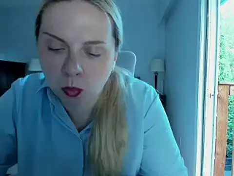 I LOVE YOUUU online show from July 2026 02:33:01 AM
