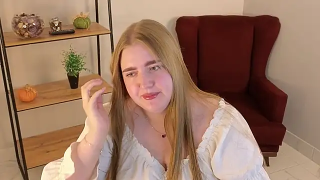 Snapshot of HaileyClifford chatting on August 2026 10:06:02 AM HaileyClifford online show from August 2026 10:06:02 AM