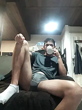 Juansilvajr online show from August 2026 09:48:02 AM