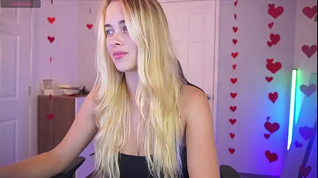 DanikaDillan online show from February 2025 06:00:01 AM