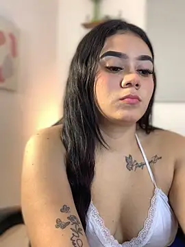Snapshot of _AlessandraRose_ chatting on July 2026 07:57:02 PM AlessandraRose online show from July 2026 07:57:02 PM