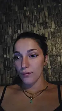 Snapshot of Leila_kisses chatting on August 2026 06:56:01 AM Leila kisses online show from August 2026 06:56:01 AM