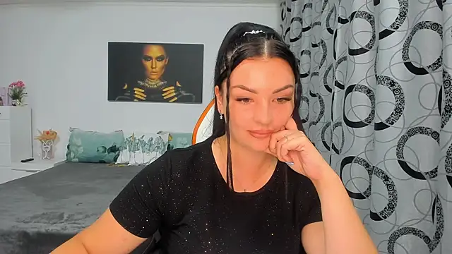 MissEcho online show from August 2026 12:03:02 PM