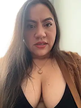 Bella Pascualina online show from August 2026 10:33:02 PM