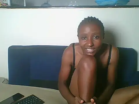 Petitesecret online show from August 2026 10:24:02 PM