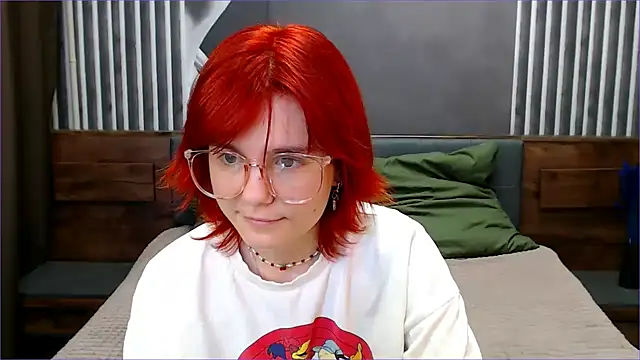 Avrora Vance online show from August 2026 05:43:02 AM
