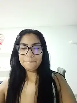 Snapshot of Ambar06 chatting on August 2026 04:25:01 AM Ambar06 online show from August 2026 04:25:01 AM