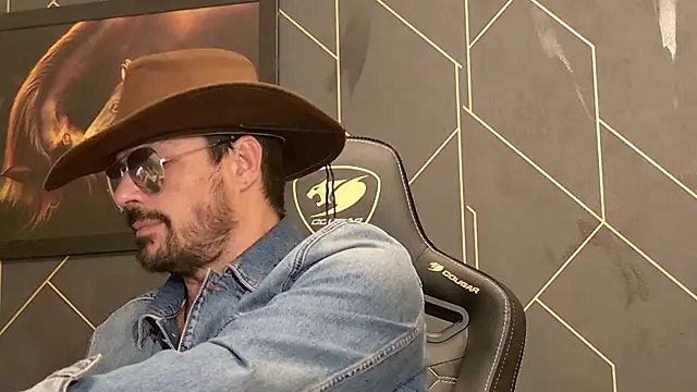 ChrisKox online show from January 2025 08:11:02 AM