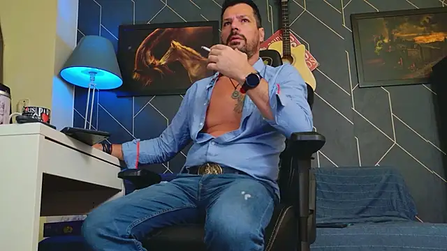 ChrisKox online show from October 2025 01:50:02 AM