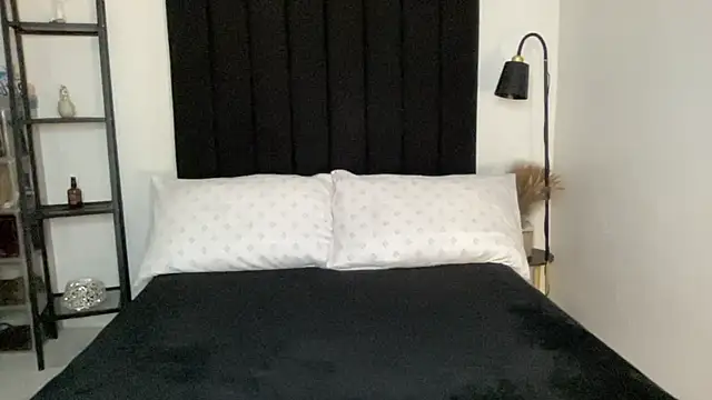 your bianca69 online show from February 2026 07:51:01 AM