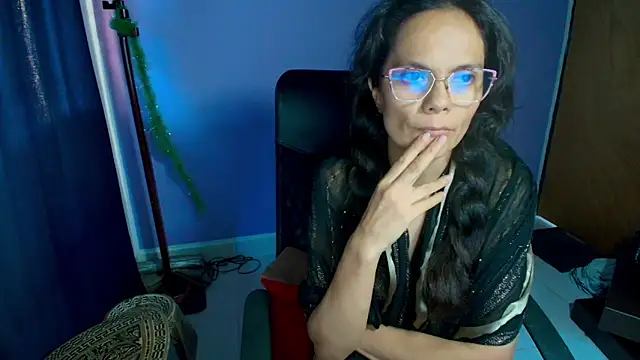 Nattyslave4U online show from November 2025 10:09:02 PM