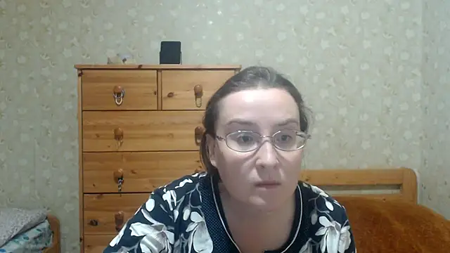 Smart Rose online show from November 2025 03:56:02 PM